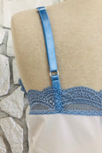 Load image into Gallery viewer, #124 Glamour Slip Pattern and Workshop